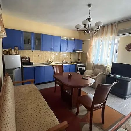 Apartament Visi 2 2minutes Walking From To Beach Resevations Only 2 Nights And More Durrës